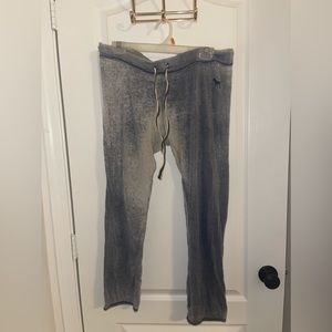 Old school Vs pink sweatpants